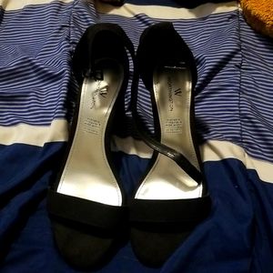 Worthington open toe high heels black size 6.5